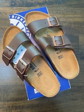 Birkenstock Arizona narrow fit sandals